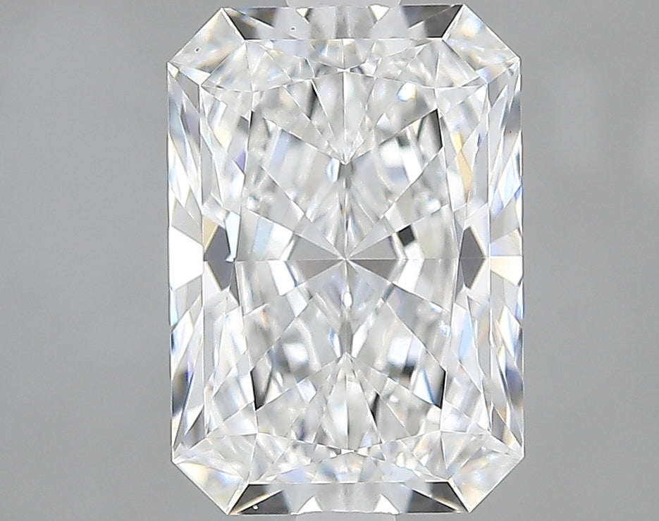 Lab-Grown 2.14 Carat Radiant Cut Diamond color E Clarity VVS2, precious stones, engagement diamonds