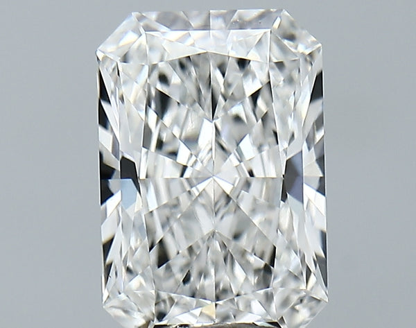 Lab-Grown 3.03 Carat Radiant Cut Diamond color E Clarity VVS2, precious stones, engagement diamonds
