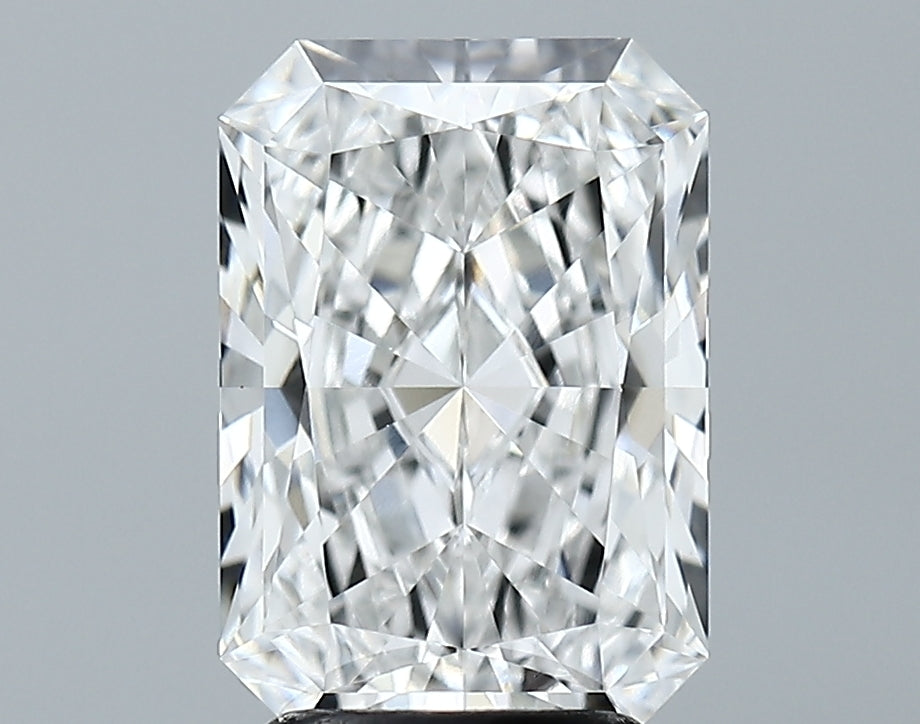 Lab-Grown 3.09 Carat Radiant Cut Diamond color E Clarity VVS1 With GIA Certificate, precious stones, engagement diamonds