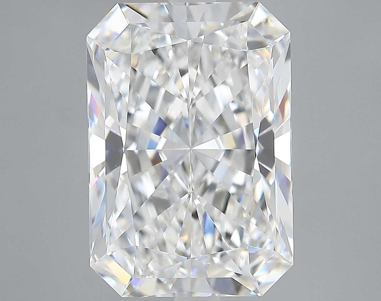 Lab-Grown 4.71 Carat Radiant Cut Diamond color E Clarity VVS2, precious stones, engagement diamonds
