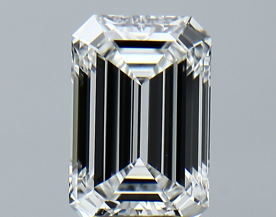 Lab-Grown 3.12 Carat Emerald Cut Diamond color E Clarity VVS2, precious stones, engagement diamonds