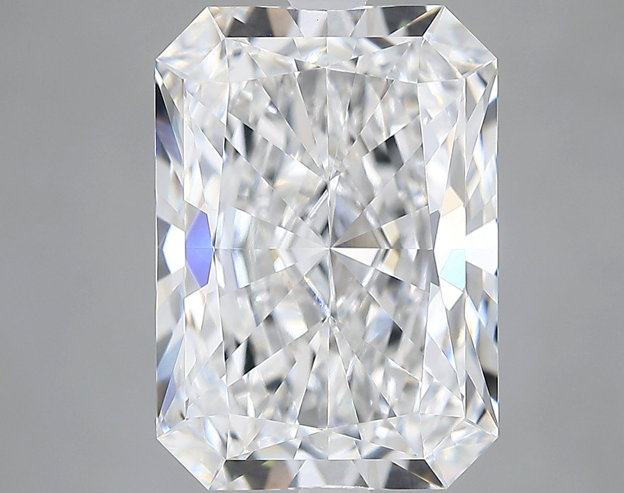 Lab-Grown 5.03 Carat Radiant Cut Diamond color E Clarity VVS2 With GIA Certificate, precious stones, engagement diamonds