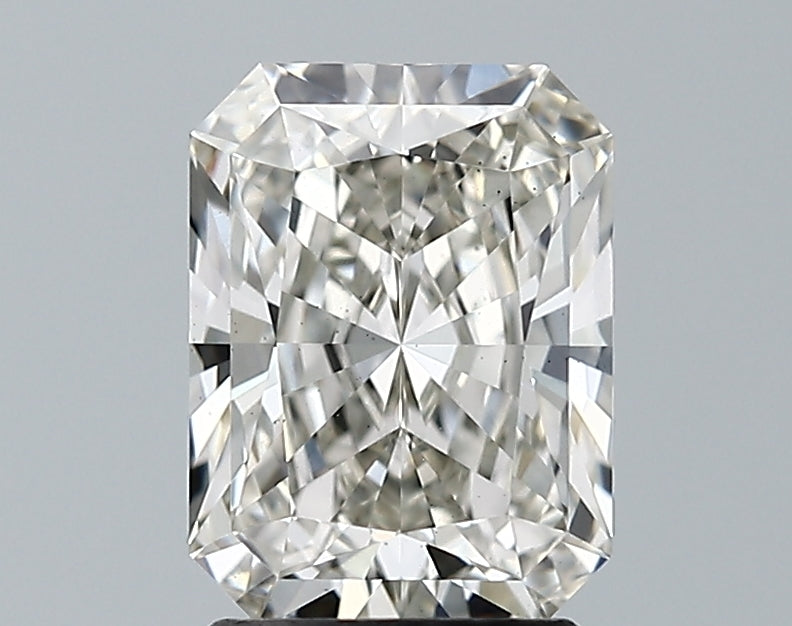 Lab-Grown 2.04 Carat Radiant Cut Diamond color J Clarity VS2 With GIA Certificate, precious stones, engagement diamonds