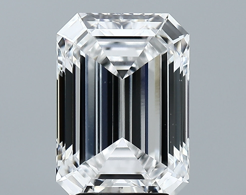 Lab-Grown 4.25 Carat Emerald Cut Diamond color E Clarity VS2 With GIA Certificate, precious stones, engagement diamonds