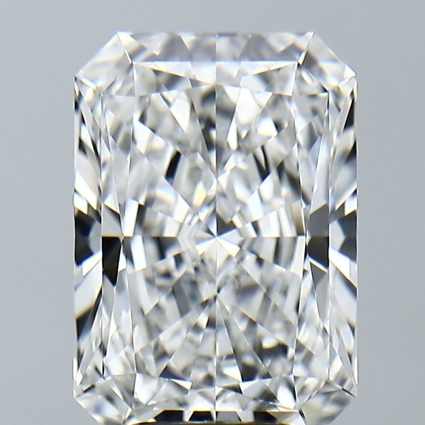 Lab-Grown 4.64 Carat Radiant Cut Diamond color D Clarity VVS2, precious stones, engagement diamonds
