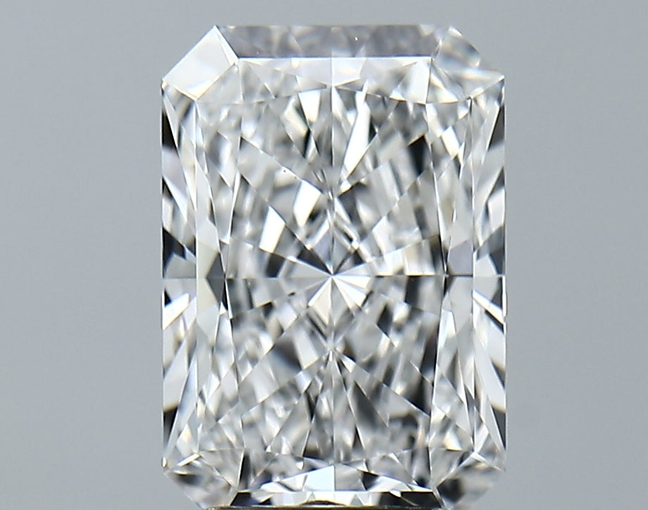 Lab-Grown 3.18 Carat Radiant Cut Diamond color E Clarity VS1 With GIA Certificate, precious stones, engagement diamonds