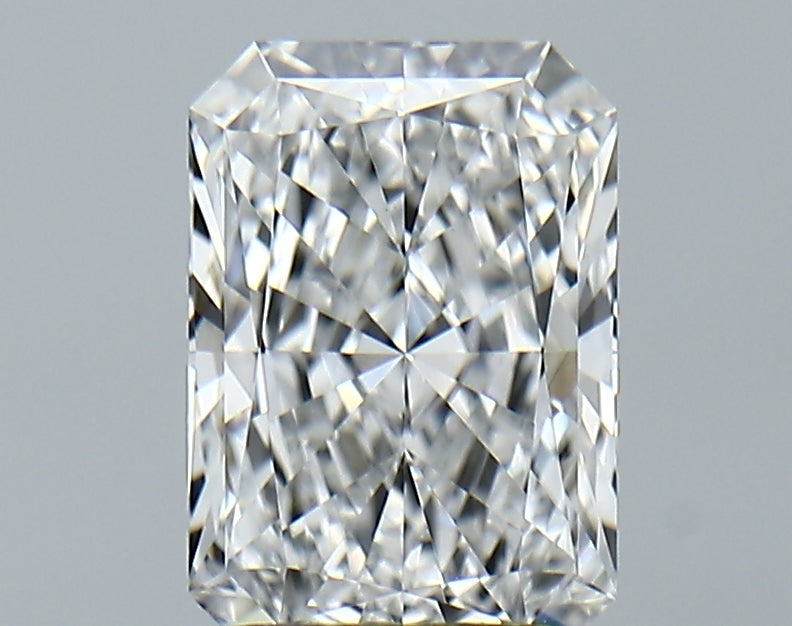 Lab-Grown 2.14 Carat Radiant Cut Diamond color E Clarity VVS2 With GIA Certificate, precious stones, engagement diamonds