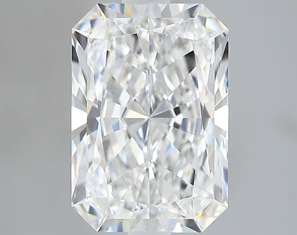 Lab-Grown 2.60 Carat Radiant Cut Diamond color E Clarity VVS2, precious stones, engagement diamonds