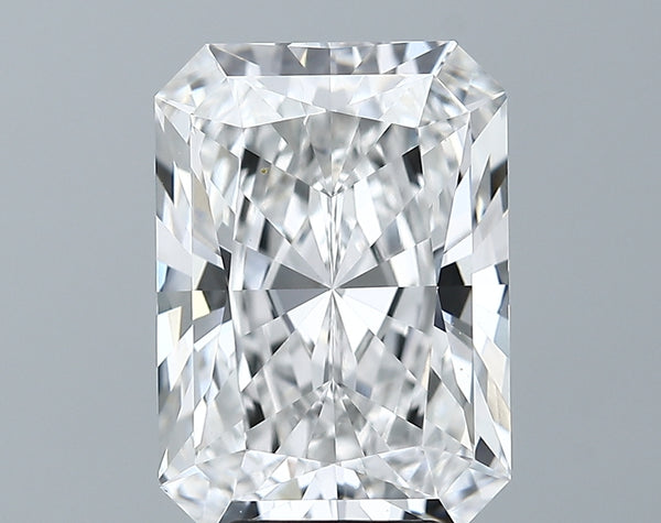 Lab-Grown 5.54 Carat Radiant Cut Diamond color E Clarity VS1 With GIA Certificate, precious stones, engagement diamonds