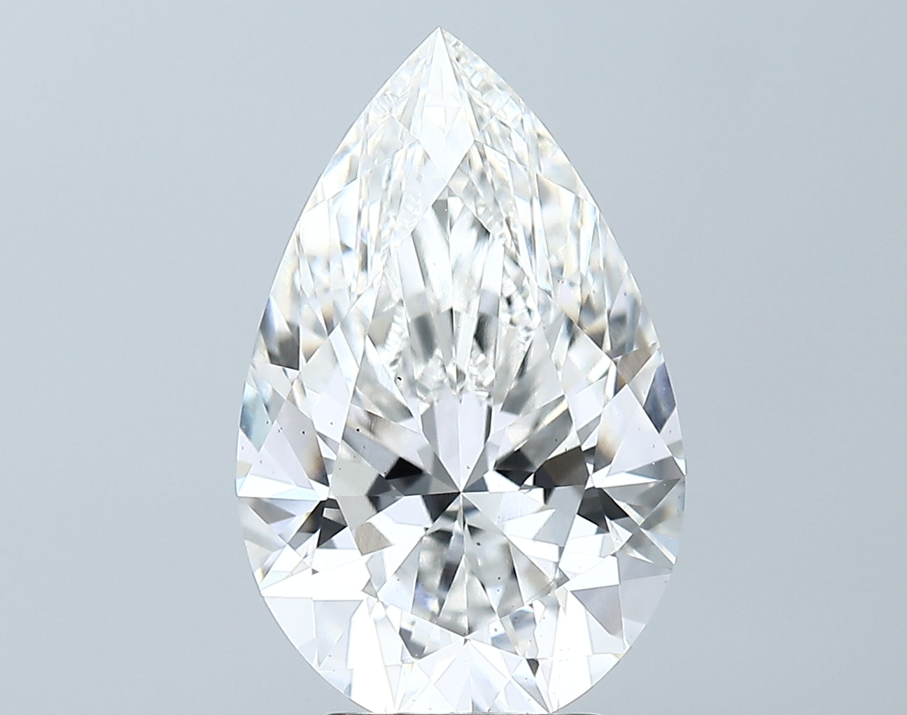 Lab-Grown 4.51 Carat Pear Shape Diamond color F Clarity VS2 With GIA Certificate, precious stones, engagement diamonds