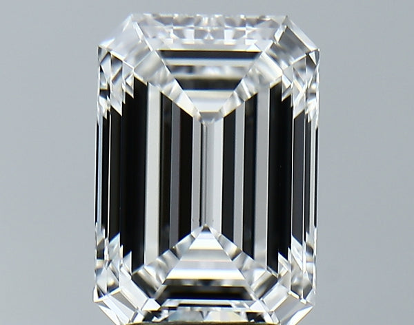 Lab-Grown 3.49 Carat Emerald Cut Diamond color E Clarity VVS2, precious stones, engagement diamonds