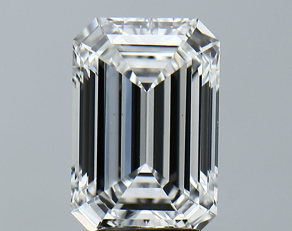 Lab-Grown 3.56 Carat Emerald Cut Diamond color E Clarity VS1, precious stones, engagement diamonds