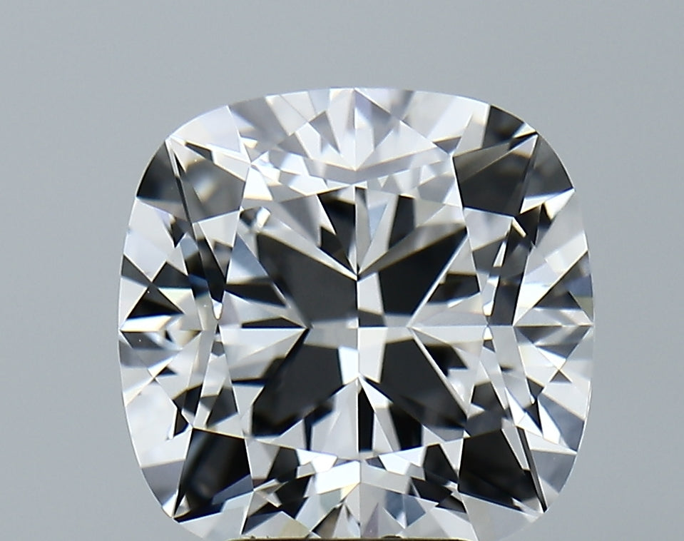 Lab-Grown 4.66 Carat Cushion Brilliant Diamond color E Clarity VVS2 With GIA Certificate, precious stones, engagement diamonds