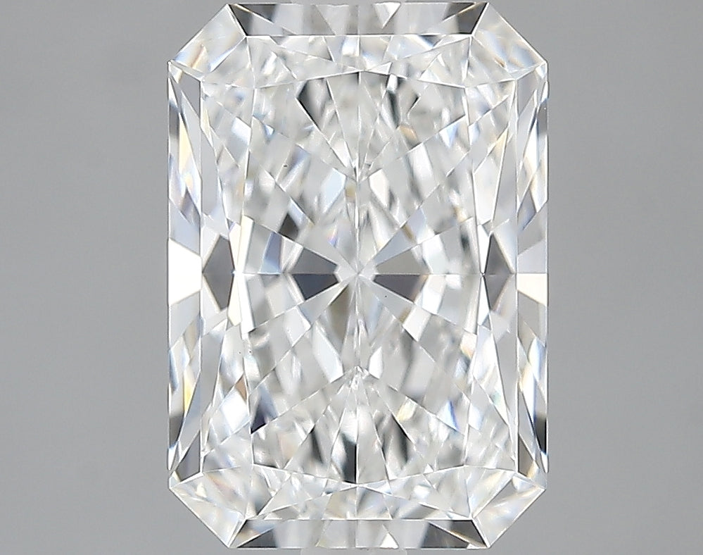 Lab-Grown 2.60 Carat Radiant Cut Diamond color E Clarity VVS2, precious stones, engagement diamonds