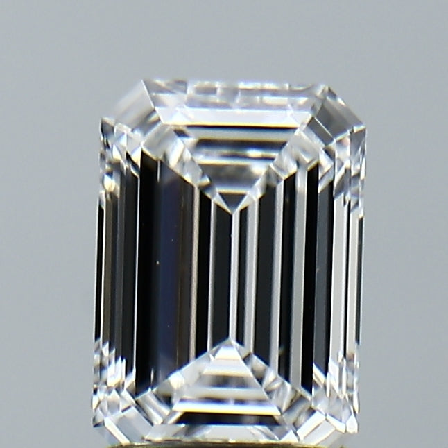 Lab-Grown 1.56 Carat Emerald Cut Diamond color D Clarity VVS2, precious stones, engagement diamonds