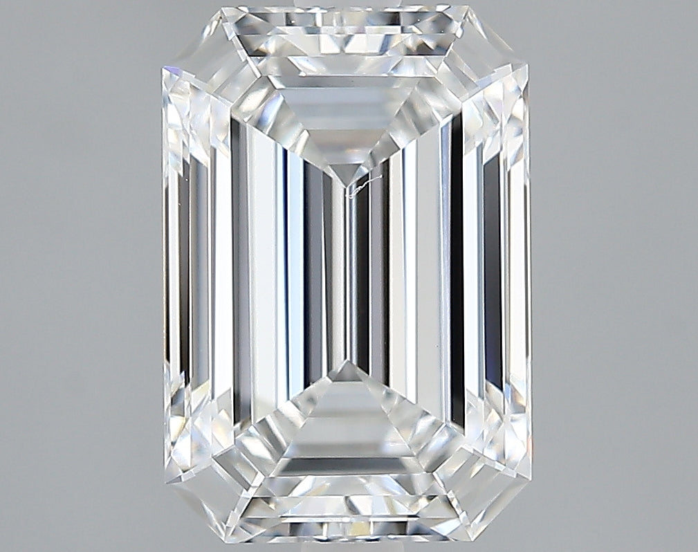 Lab-Grown 2.79 Carat Emerald Cut Diamond color E Clarity VVS2, precious stones, engagement diamonds
