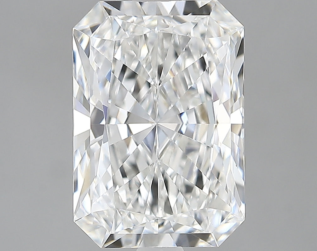 Lab-Grown 2.69 Carat Radiant Cut Diamond color E Clarity VVS2, precious stones, engagement diamonds