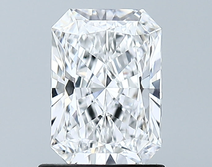 Lab-Grown 1.11 Carat Radiant Cut Diamond color D Clarity VS2 With GIA Certificate, precious stones, engagement diamonds