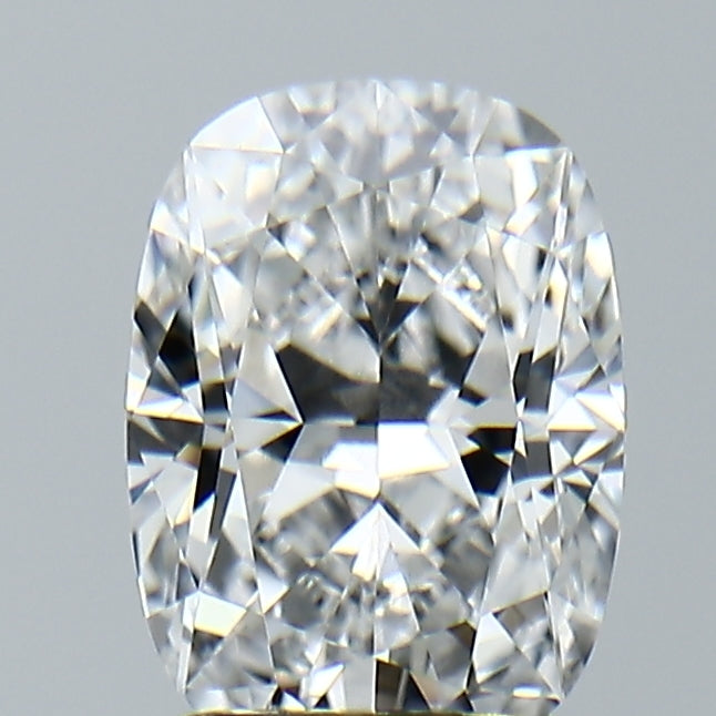 Lab-Grown 2.00 Carat Cushion Brilliant Diamond color E Clarity VVS2, precious stones, engagement diamonds