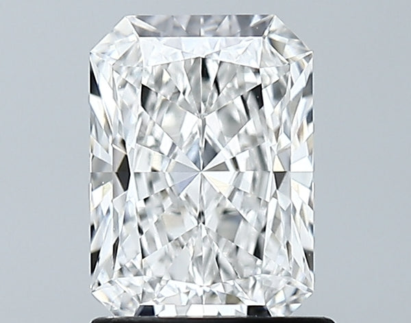 Lab-Grown 1.23 Carat Radiant Cut Diamond color E Clarity VS1, precious stones, engagement diamonds