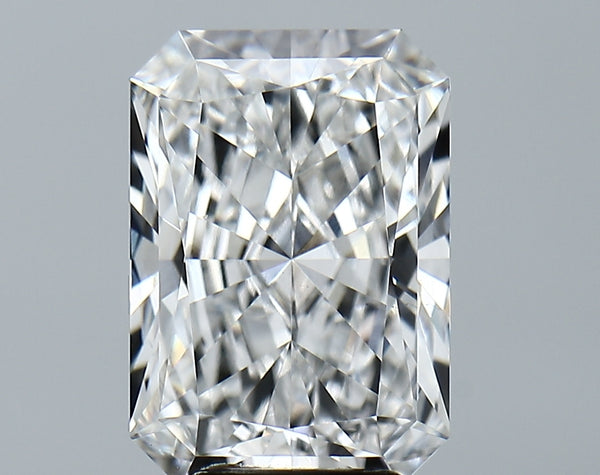 Lab-Grown 4.81 Carat Radiant Cut Diamond color E Clarity VS1, precious stones, engagement diamonds