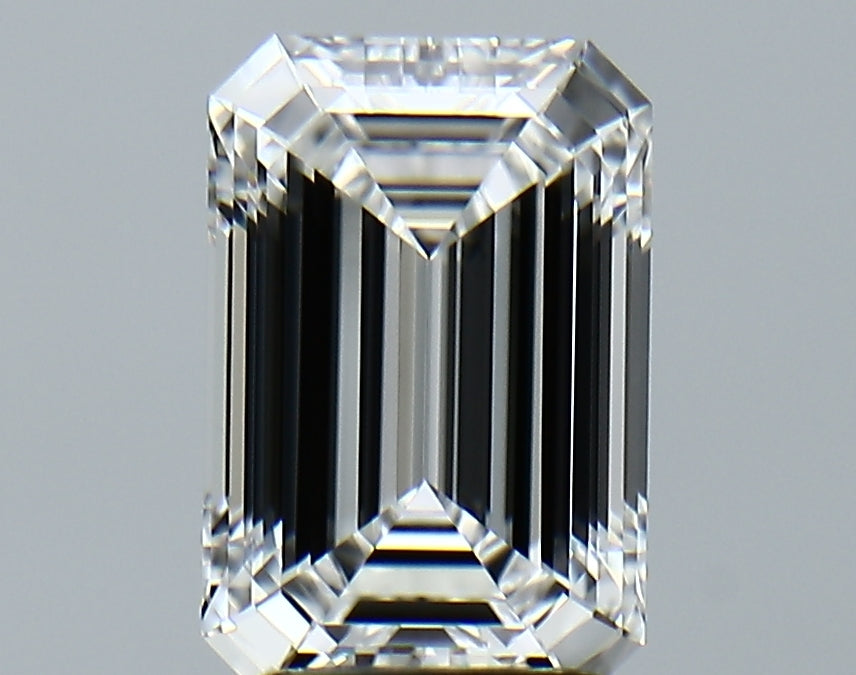 Lab-Grown 2.62 Carat Emerald Cut Diamond color E Clarity VVS2, precious stones, engagement diamonds