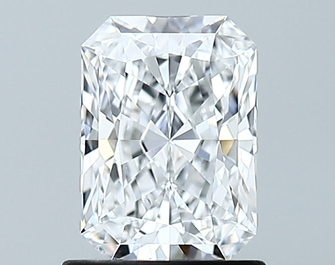Lab-Grown 1.07 Carat Radiant Cut Diamond color D Clarity VS2 With GIA Certificate, precious stones, engagement diamonds