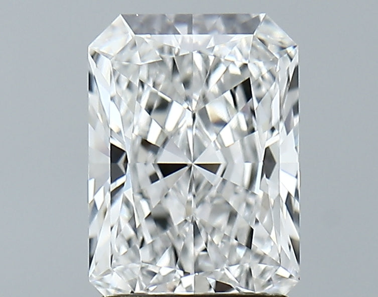 Lab-Grown 2.03 Carat Radiant Cut Diamond color E Clarity VVS2 With GIA Certificate, precious stones, engagement diamonds