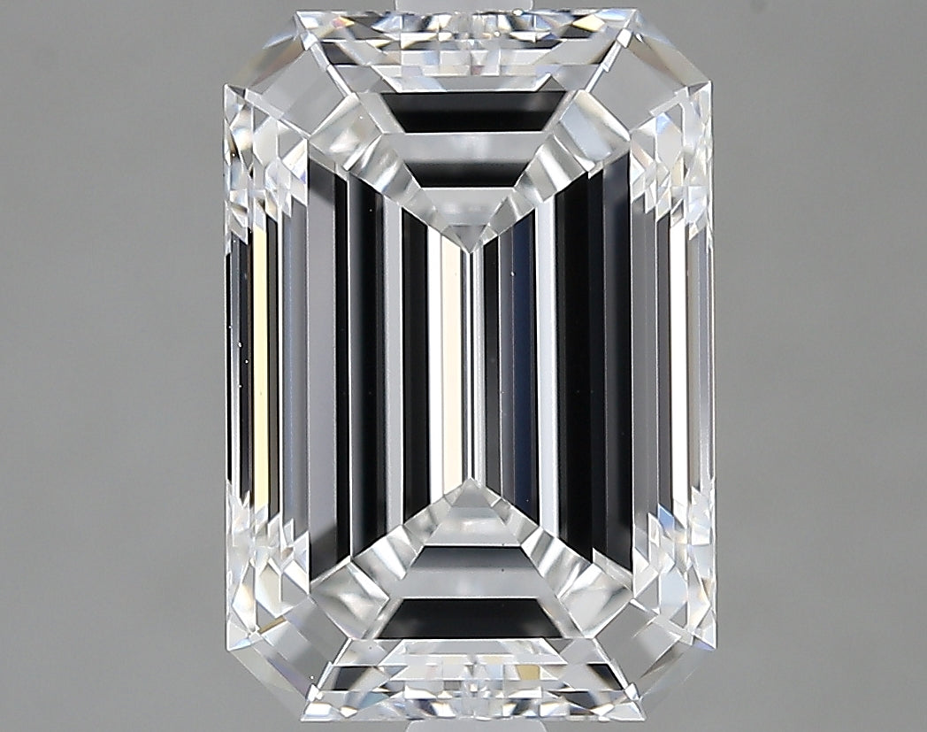 Lab-Grown 3.11 Carat Emerald Cut Diamond color E Clarity VVS2, precious stones, engagement diamonds