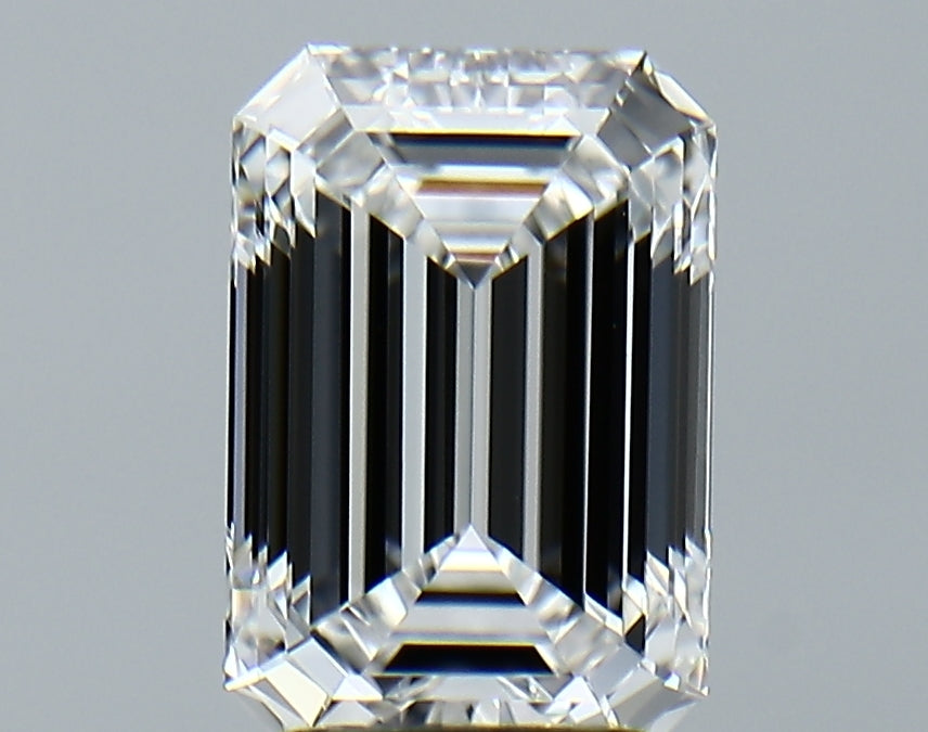 Lab-Grown 2.78 Carat Emerald Cut Diamond color E Clarity VVS2, precious stones, engagement diamonds