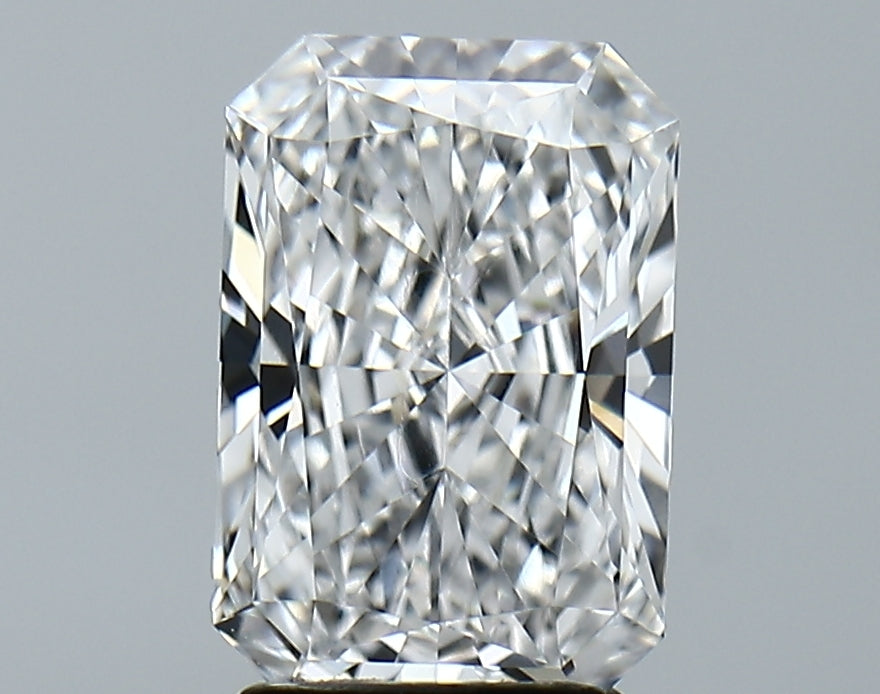 Lab-Grown 2.57 Carat Radiant Cut Diamond color E Clarity VVS2, precious stones, engagement diamonds