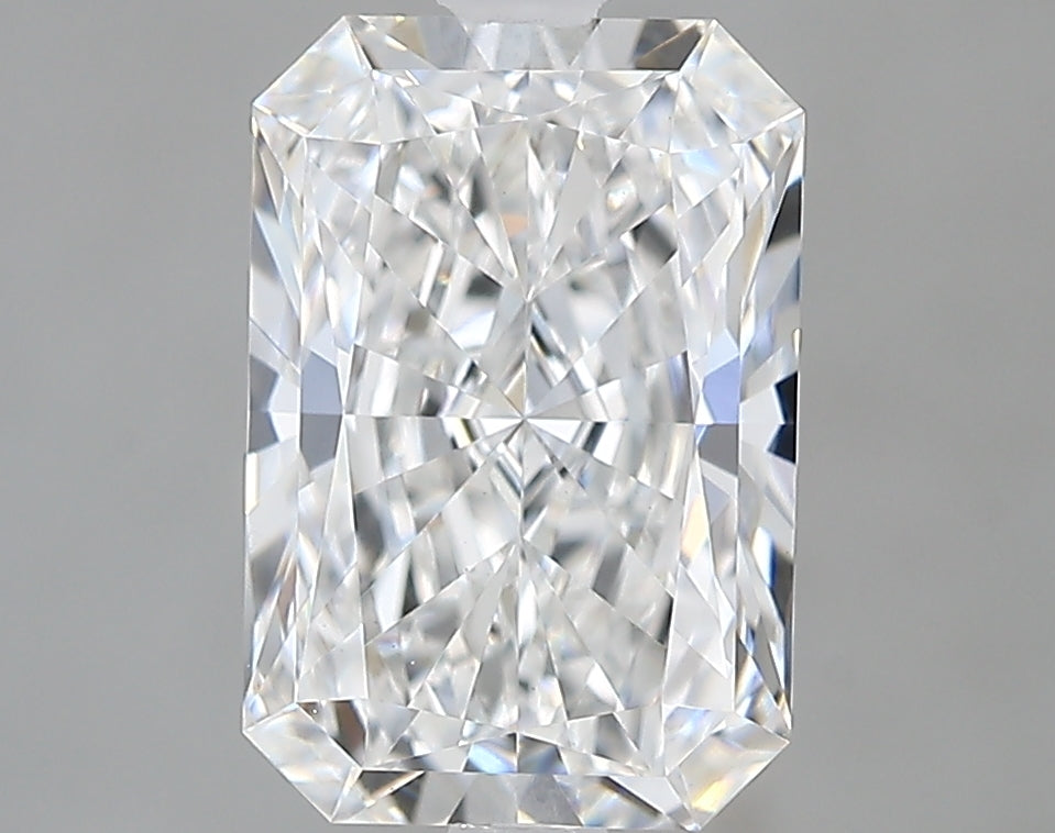 Lab-Grown 2.14 Carat Radiant Cut Diamond color E Clarity VS1 With GIA Certificate, precious stones, engagement diamonds