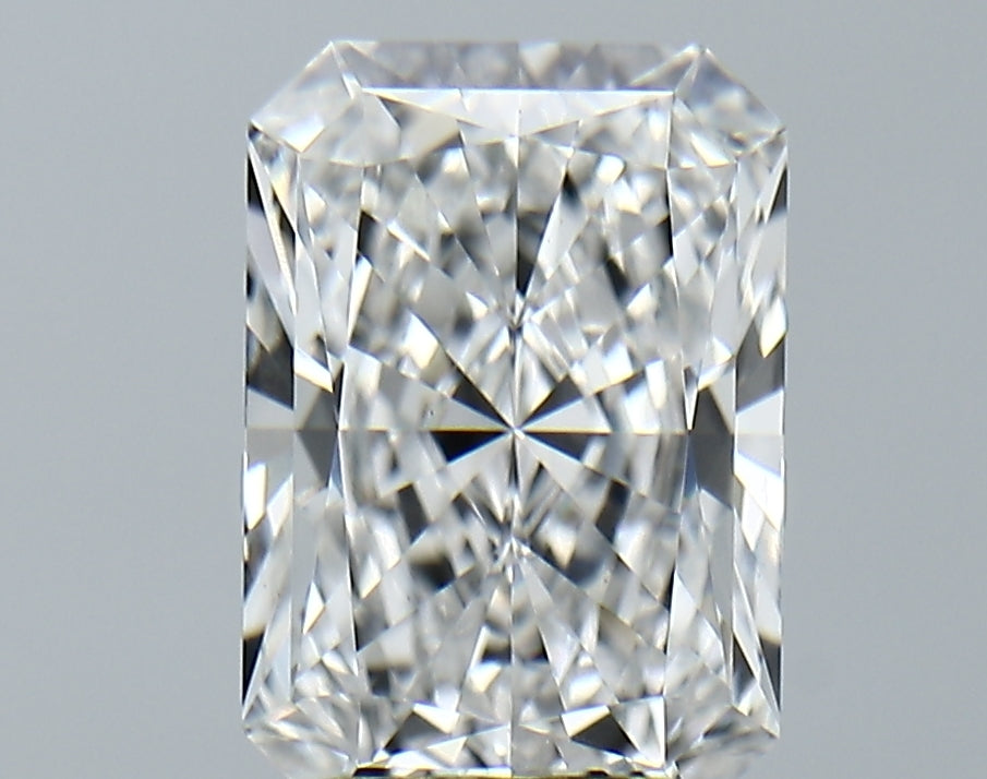 Lab-Grown 3.31 Carat Radiant Cut Diamond color D Clarity VS1, precious stones, engagement diamonds