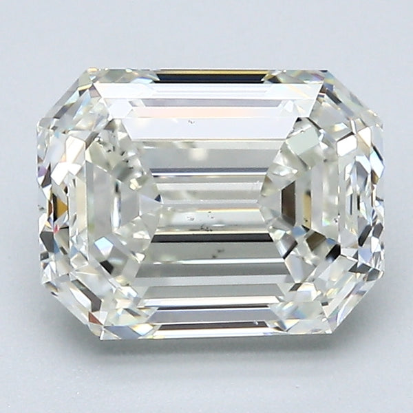 2.56 Carat Emerald Cut Diamond color J Clarity VS2, natural diamonds, precious stones, engagement diamonds