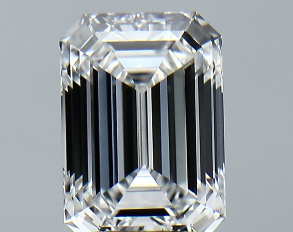 Lab-Grown 2.72 Carat Emerald Cut Diamond color E Clarity VVS2 With GIA Certificate, precious stones, engagement diamonds