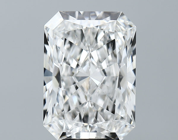 Lab-Grown 6.32 Carat Radiant Cut Diamond color E Clarity VVS2 With GIA Certificate, precious stones, engagement diamonds