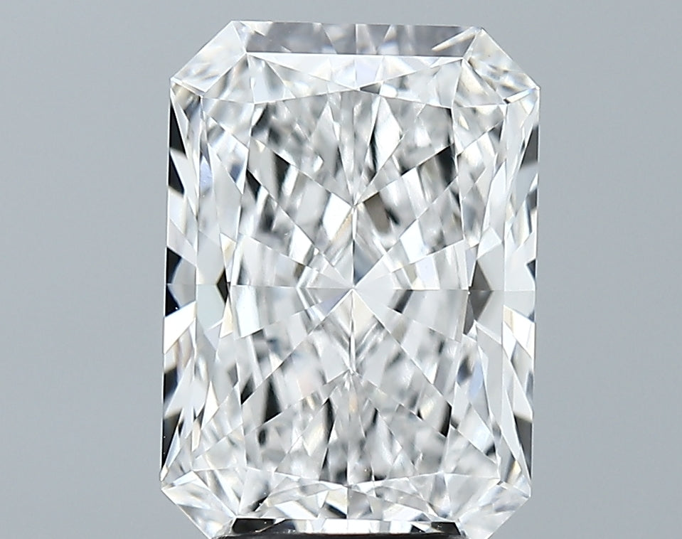 Lab-Grown 3.77 Carat Radiant Cut Diamond color E Clarity VVS2 With GIA Certificate, precious stones, engagement diamonds
