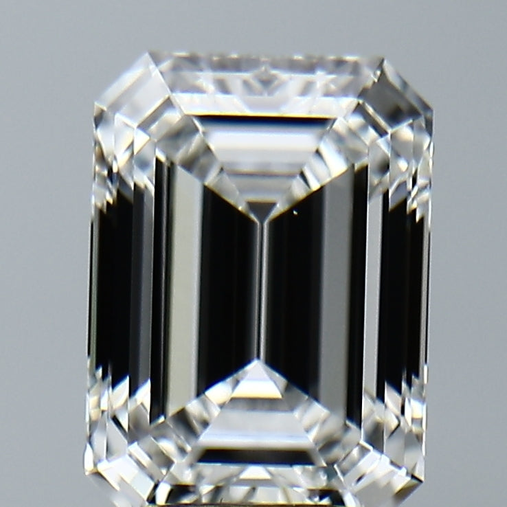 Lab-Grown 3.54 Carat Emerald Cut Diamond color E Clarity VS1, precious stones, engagement diamonds