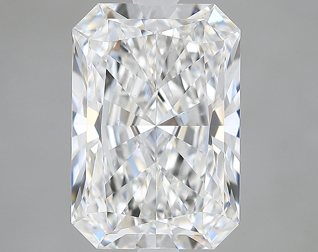 Lab-Grown 3.17 Carat Radiant Cut Diamond color E Clarity VS1, precious stones, engagement diamonds