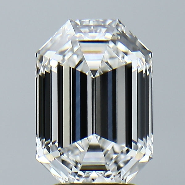 Lab-Grown 3.08 Carat Emerald Cut Diamond color D Clarity VVS2, precious stones, engagement diamonds