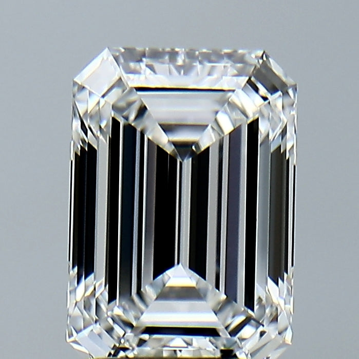 Lab-Grown 2.60 Carat Emerald Cut Diamond color E Clarity VVS2, precious stones, engagement diamonds