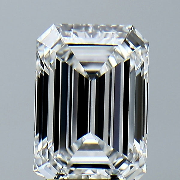 Lab-Grown 2.60 Carat Emerald Cut Diamond color E Clarity VVS2, precious stones, engagement diamonds