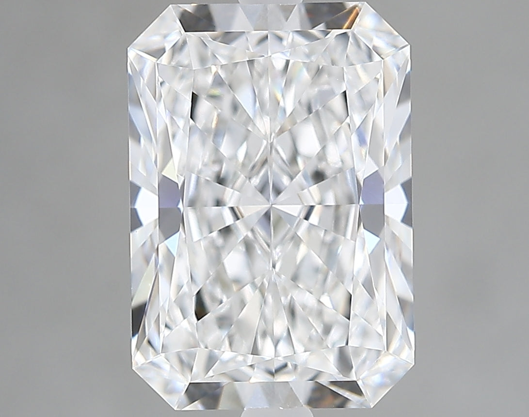 Lab-Grown 3.36 Carat Radiant Cut Diamond color E Clarity VVS2 With GIA Certificate, precious stones, engagement diamonds
