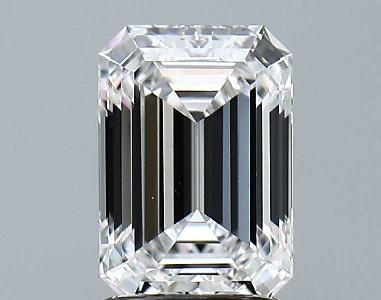 Lab-Grown 1.75 Carat Emerald Cut Diamond color E Clarity VS1 With GIA Certificate, precious stones, engagement diamonds