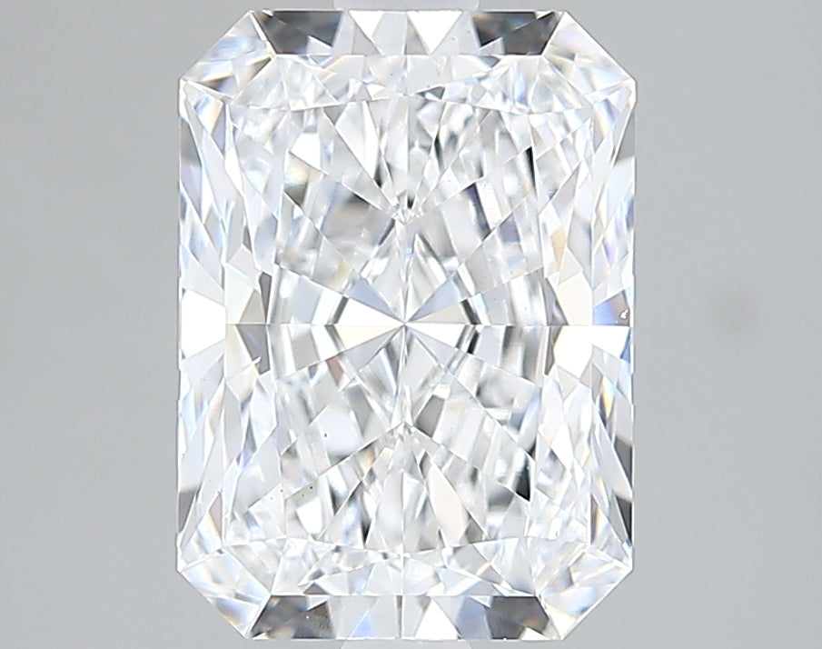 Lab-Grown 2.24 Carat Radiant Cut Diamond color E Clarity VS2 With GIA Certificate, precious stones, engagement diamonds