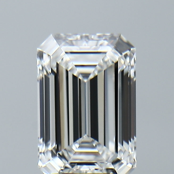Lab-Grown 2.22 Carat Emerald Cut Diamond color E Clarity VVS2, precious stones, engagement diamonds