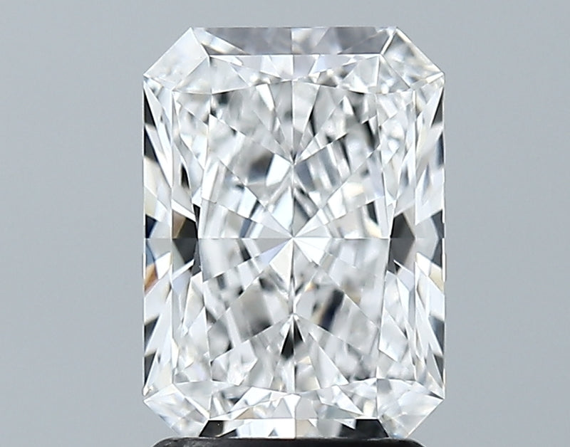 Lab-Grown 1.98 Carat Radiant Cut Diamond color E Clarity VVS2 With GIA Certificate, precious stones, engagement diamonds