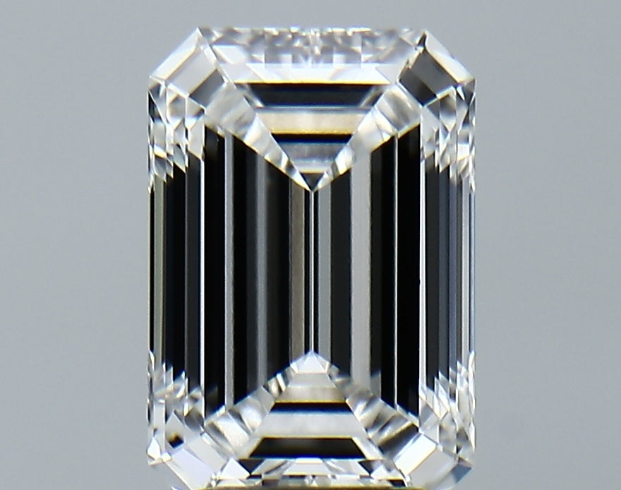 Lab-Grown 3.01 Carat Emerald Cut Diamond color E Clarity VVS2, precious stones, engagement diamonds