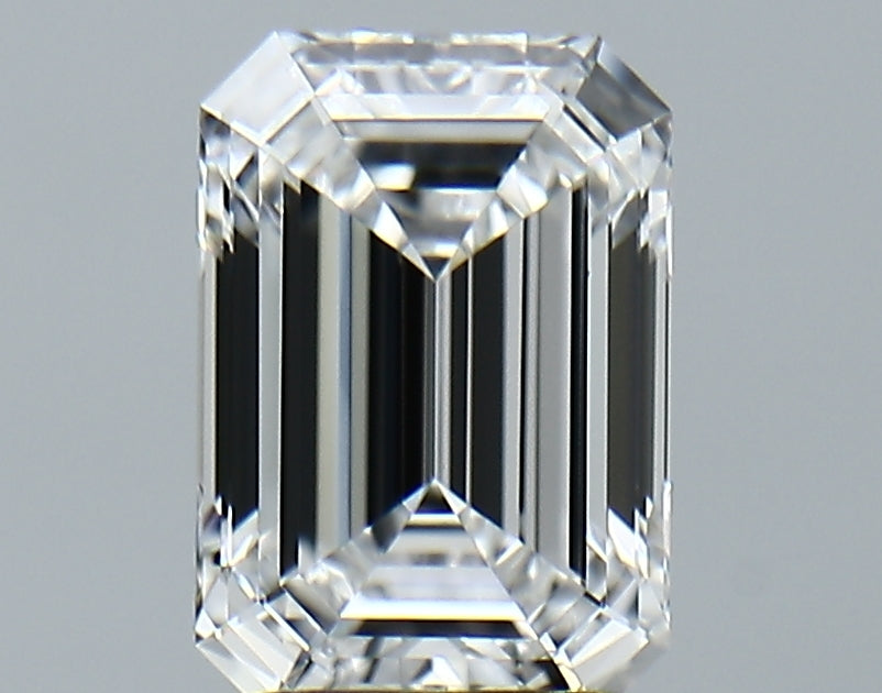 Lab-Grown 2.30 Carat Emerald Cut Diamond color E Clarity VS1 With GIA Certificate, precious stones, engagement diamonds
