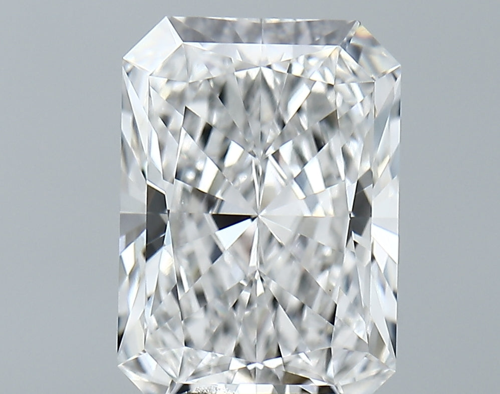 Lab-Grown 4.65 Carat Radiant Cut Diamond color E Clarity VS1 With GIA Certificate, precious stones, engagement diamonds